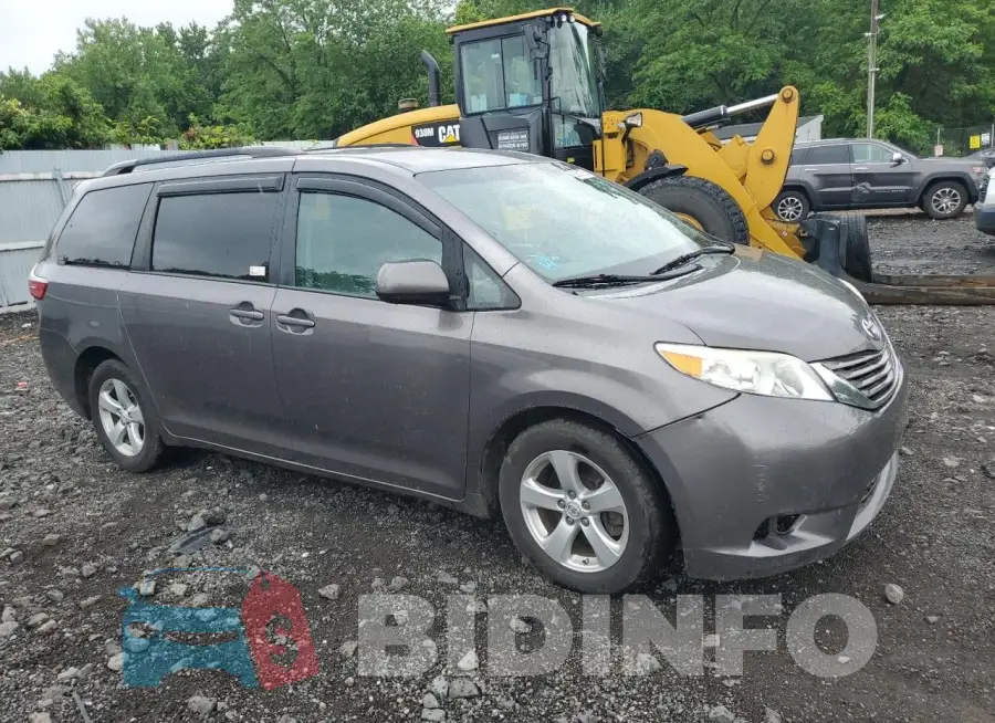 5TDKK3DCXGS701628 Photo# 4