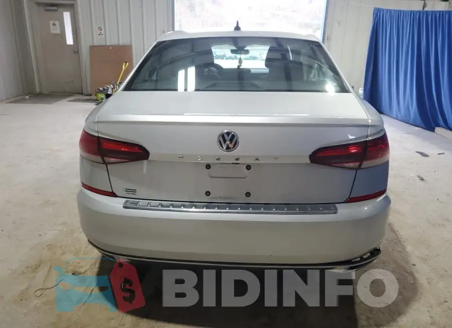1VWSA7A38MC015189 Photo# 6