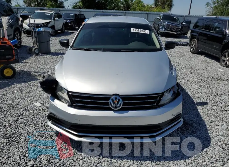 3VW267AJ5GM254802 Photo# 5