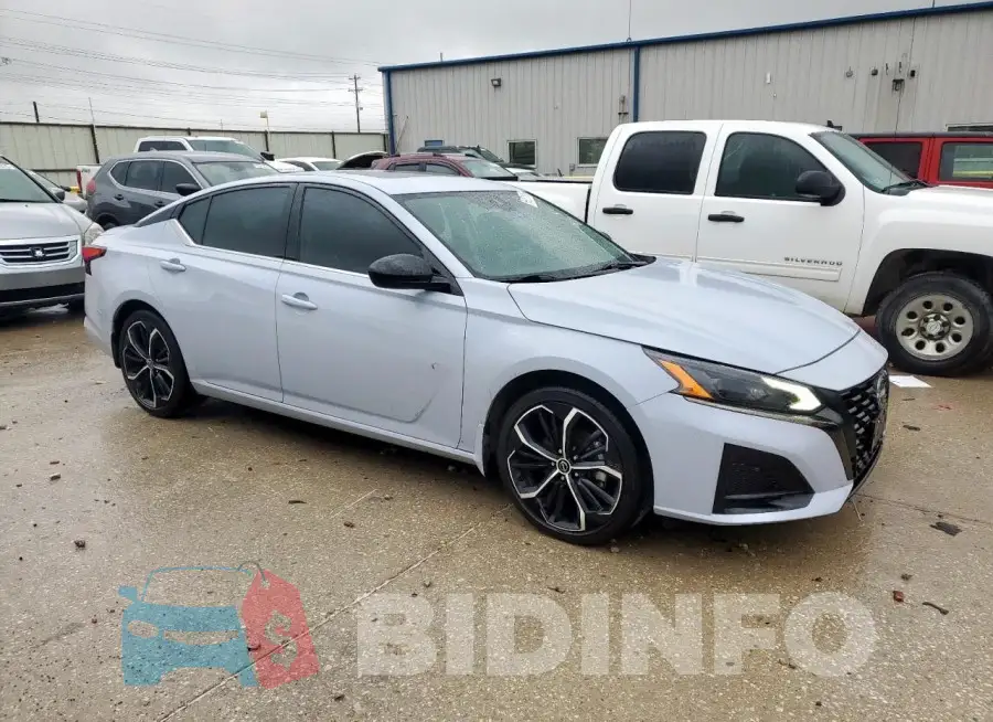 1N4BL4CV6PN402025 Photo# 4