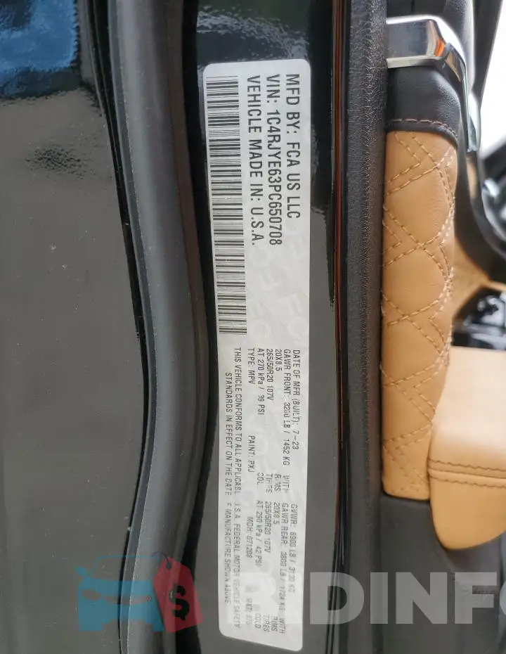 1C4RJYE63PC650708 Photo# 14