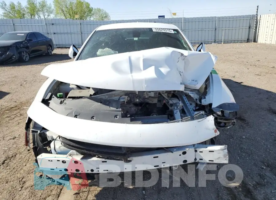 2C3CDXCT2GH257316 Photo# 5