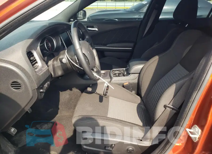 2C3CDXGJ2PH599468 Photo# 7