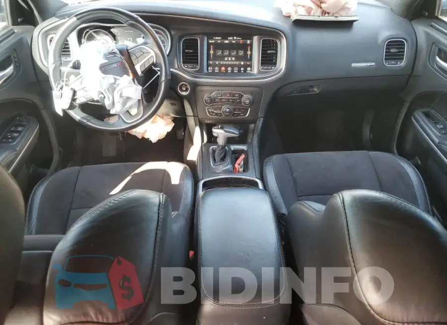 2C3CDXJG8JH330816 Photo# 8