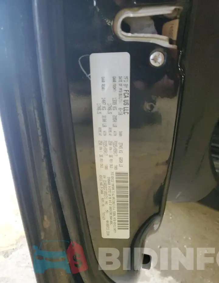 2C4RDGEG7JR331711 Photo# 13
