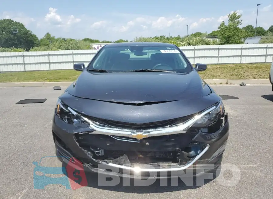 1G1ZD5ST0PF233831 Photo# 5
