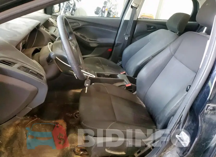 1FADP3E28HL244343 Photo# 7
