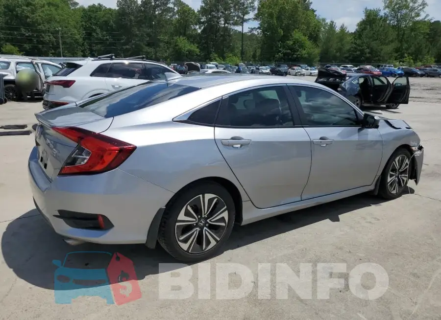 19XFC1F73HE033539 Photo# 3