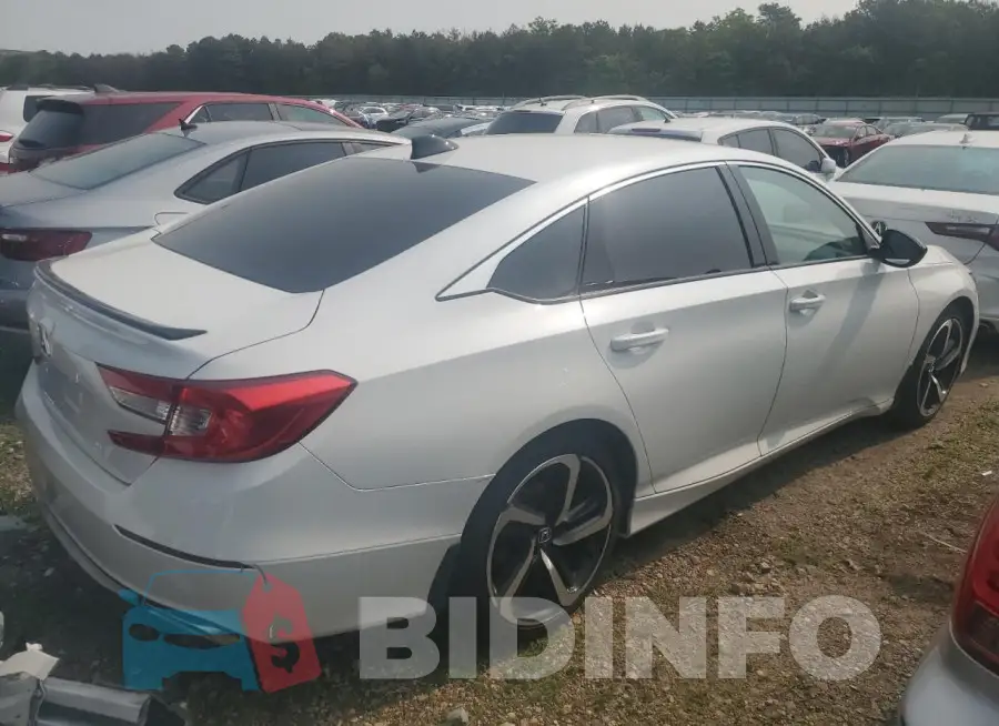 1HGCV2F34MA024184 Photo# 3