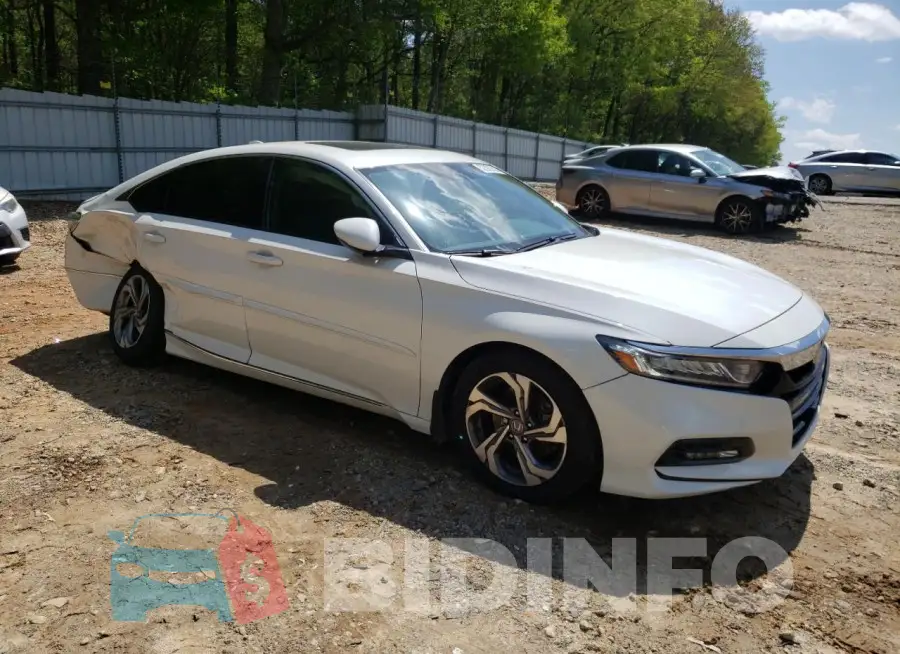 1HGCV2F50LA028457 Photo# 4