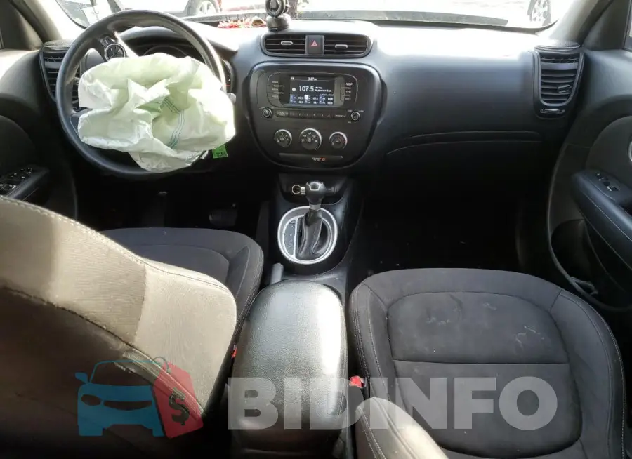 KNDJN2A2XH7493688 Photo# 8