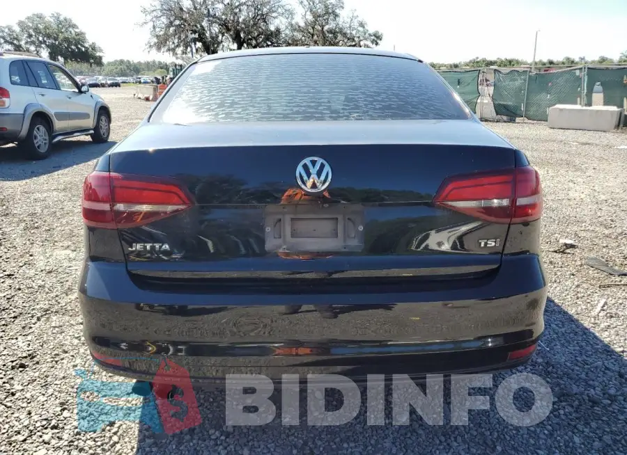 3VW167AJ9HM282907 Photo# 6