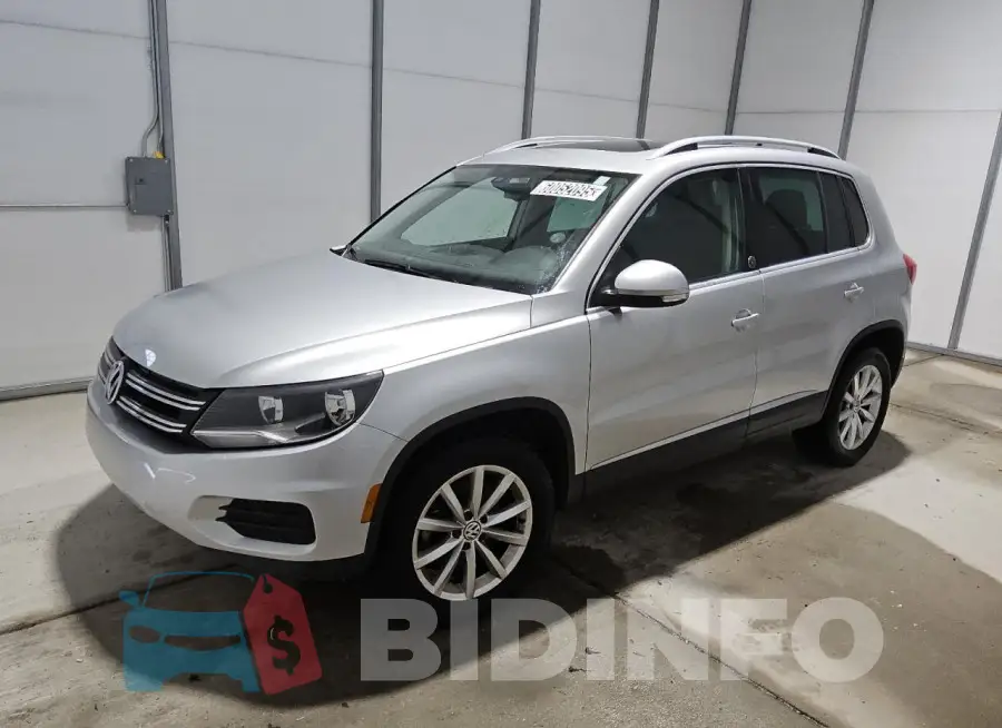WVGRV7AXXHW502712 Photo# 1