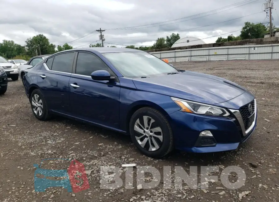 1N4BL4BV1LC227772 Photo# 4