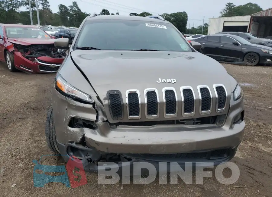 1C4PJLLB4JD605417 Photo# 5