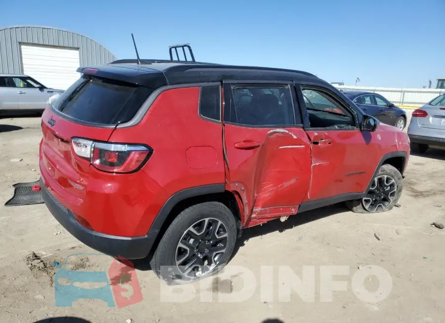 3C4NJDDB3KT704480 Photo# 3