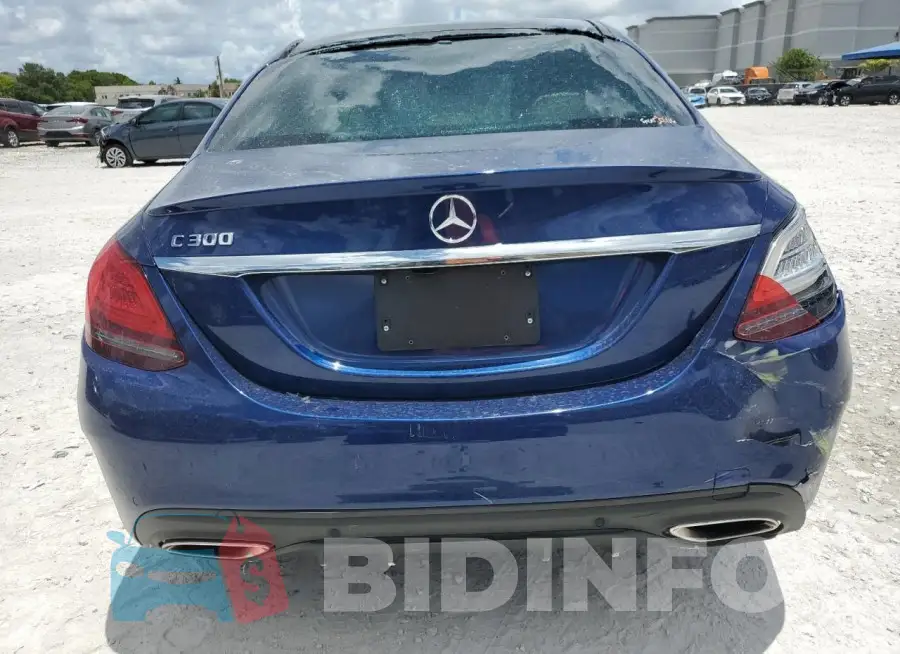 55SWF8DB2LU324185 Photo# 6