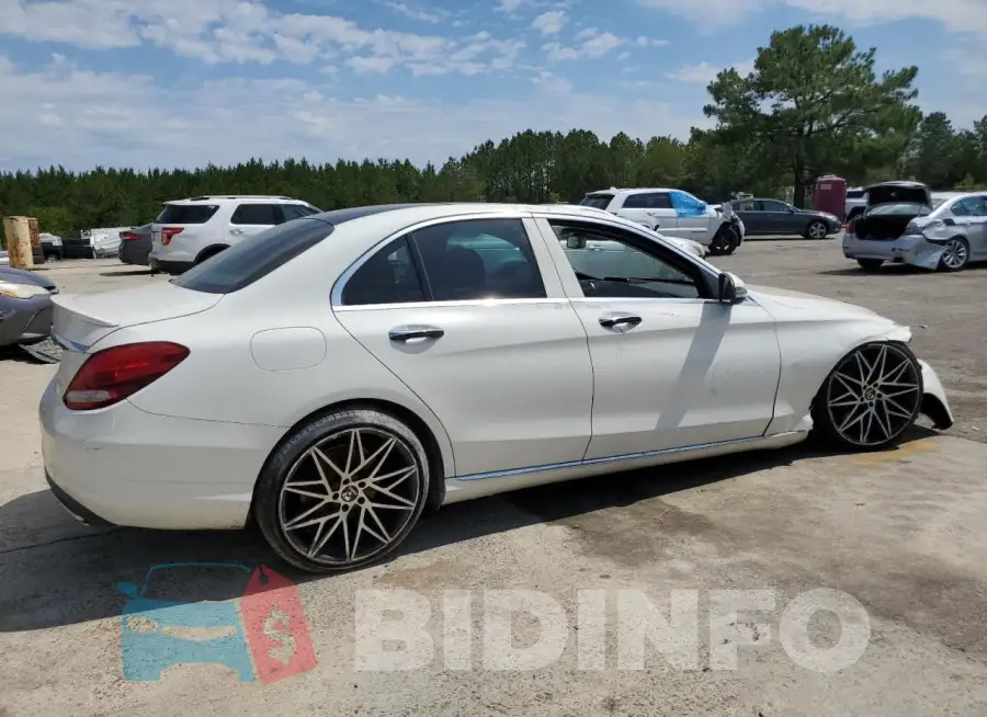 WDDWF4JB7HR247545 Photo# 3
