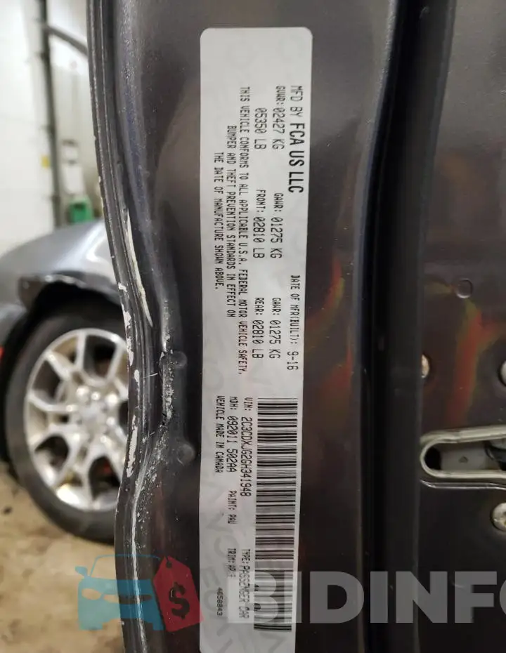 2C3CDXJG2GH341948 Photo# 12