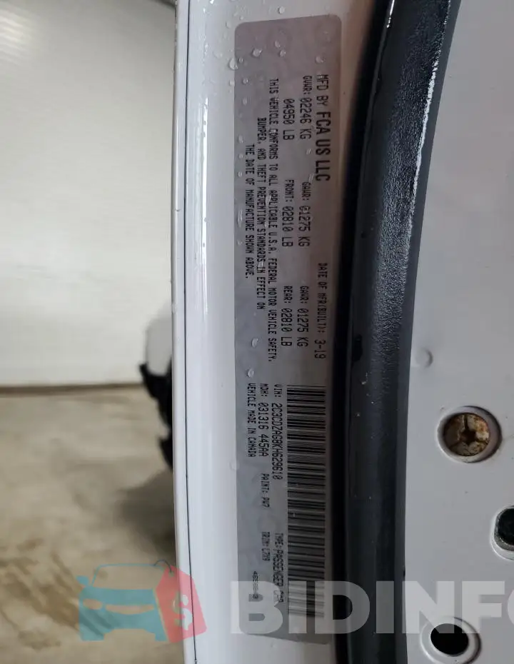 2C3CDZAG8KH629610 Photo# 12