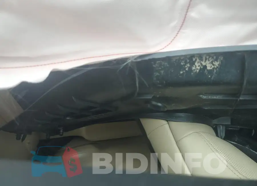 5YJSA1E16HF180191 Photo# 10