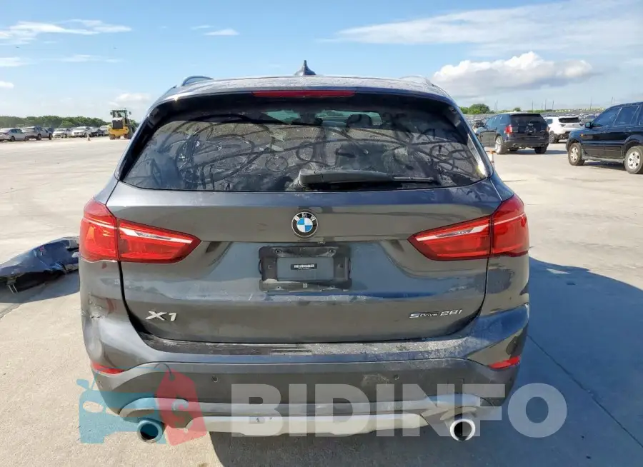 WBXJG7C0XN5V27187 Photo# 6