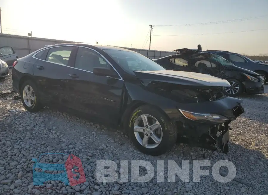 1G1ZB5ST4KF145377 Photo# 4