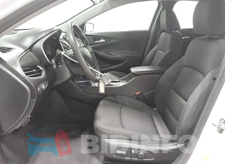 1G1ZD5ST4PF185881 Photo# 7