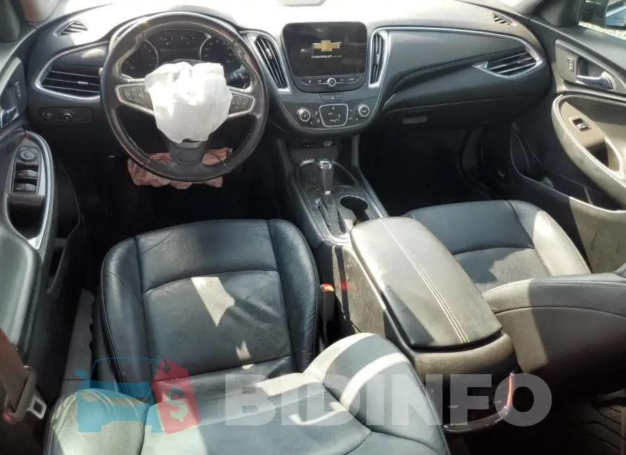 1G1ZD5ST7JF228021 Photo# 8