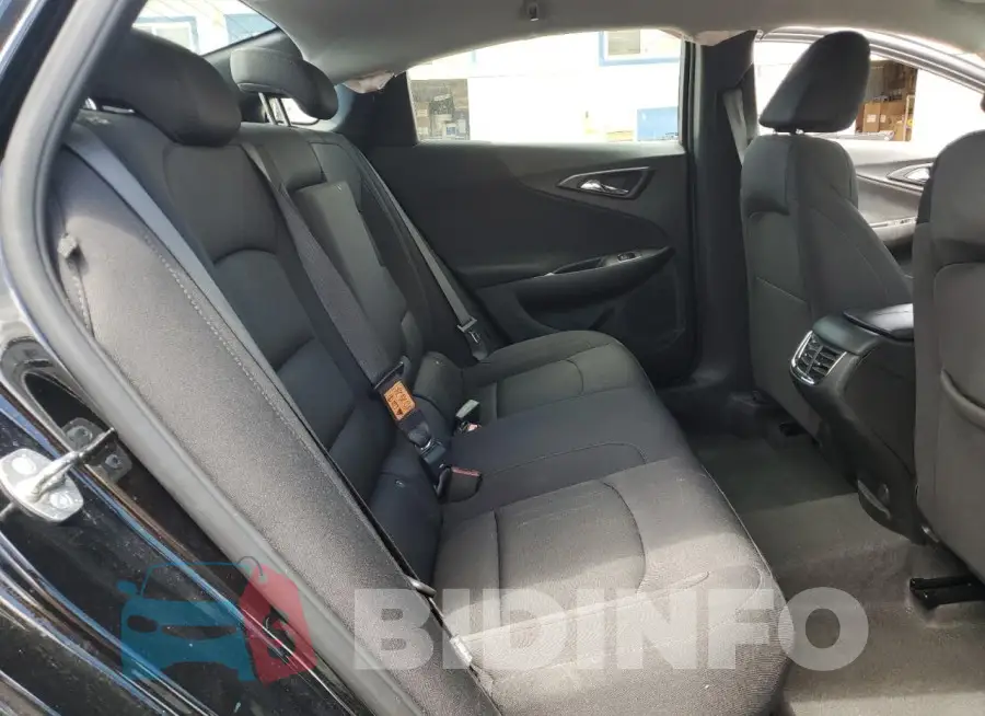 1G1ZD5ST9RF210826 Photo# 10