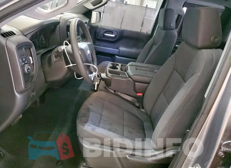 1GCRWBEK8MZ375857 Photo# 7
