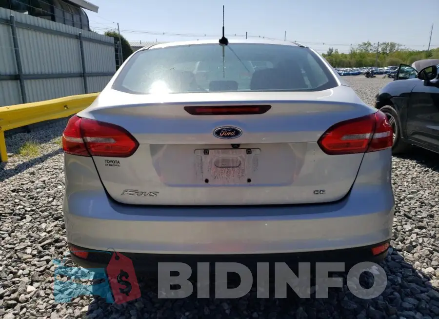 1FADP3F2XGL375416 Photo# 6