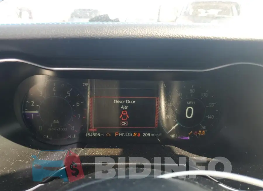 1FATP8UH5J5125142 Photo# 9
