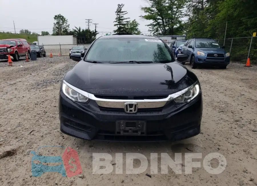 19XFC2F57HE008888 Photo# 5