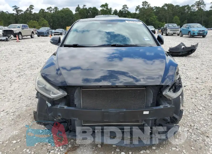 KMHD84LF4HU264033 Photo# 5