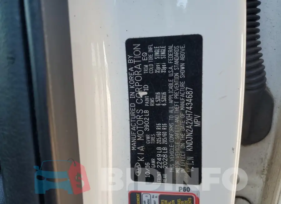 KNDJN2A2XH7434687 Photo# 13