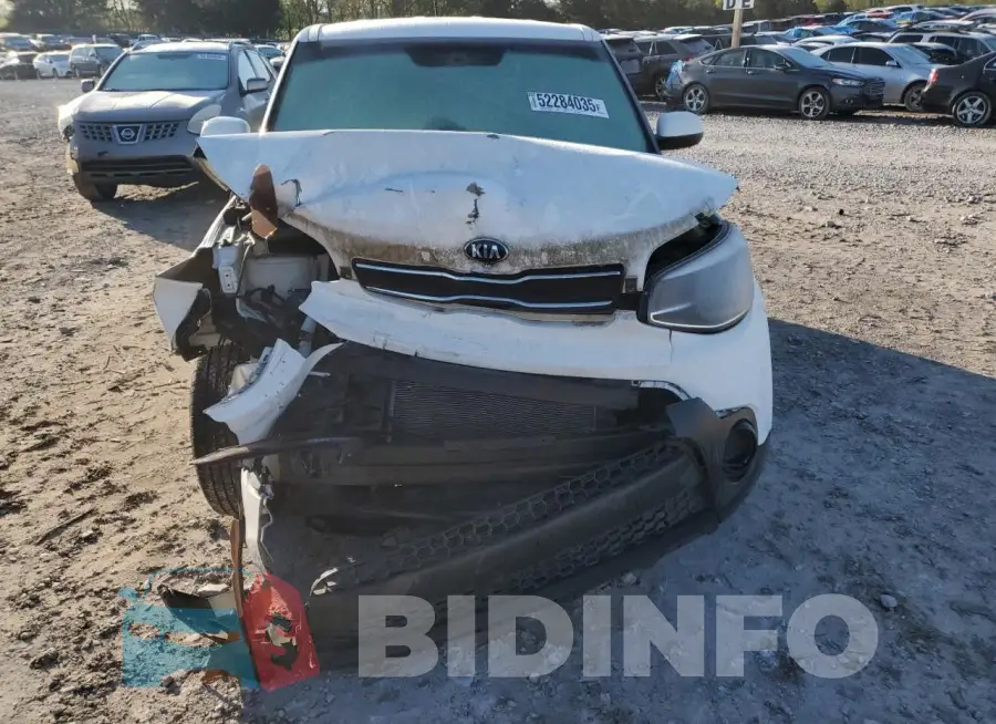 KNDJN2A2XH7434687 Photo# 5