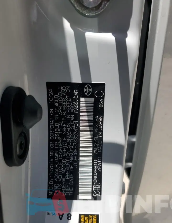 JTDBCMFE3S3074704 Photo# 12