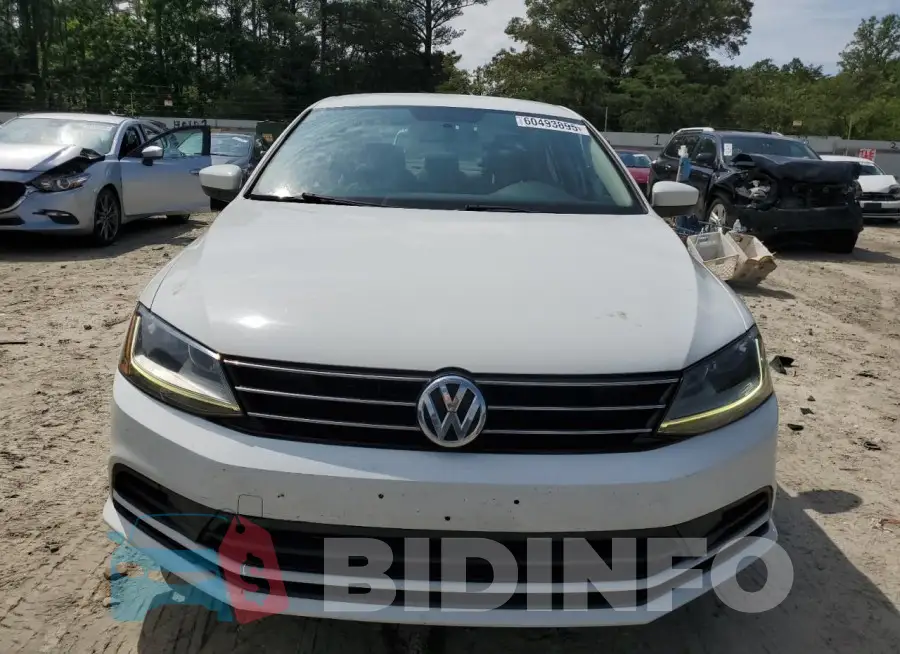 3VW2B7AJ3HM246632 Photo# 5