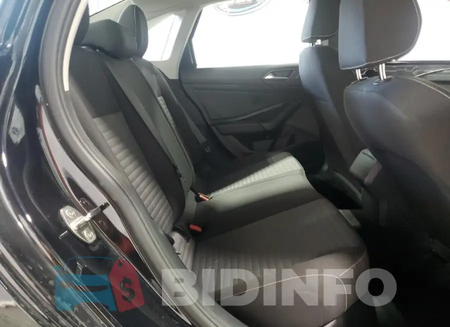 3VW5M7BU5RM085170 Photo# 10