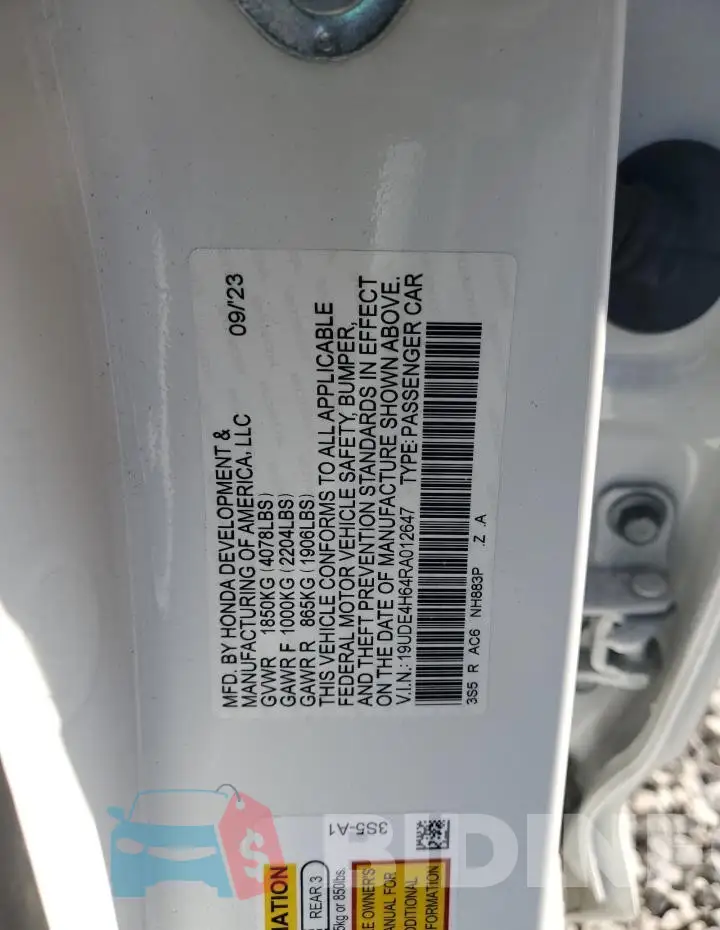 19UDE4H64RA012647 Photo# 12