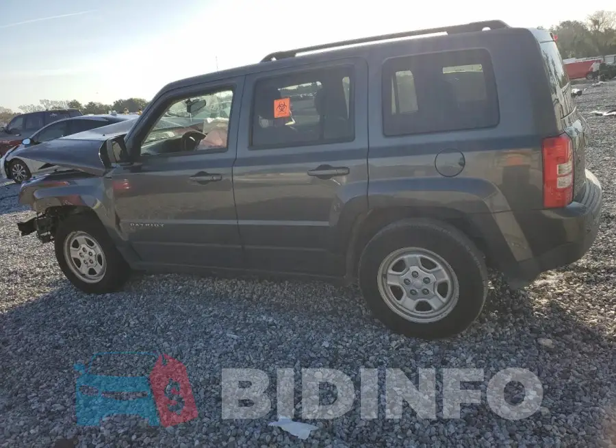 1C4NJPBA9GD560393 Photo# 2