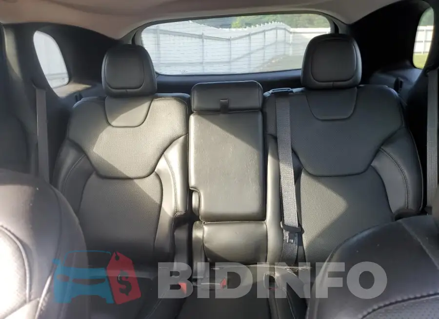 1C4PJLDB8KD454114 Photo# 10