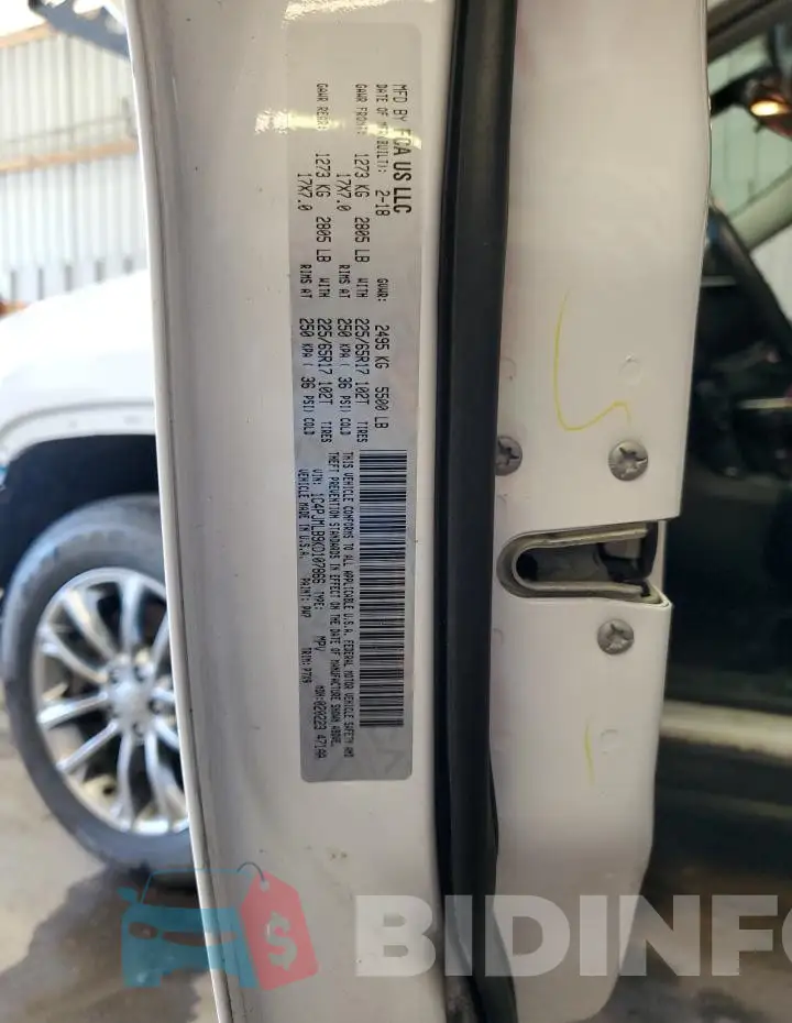 1C4PJMLB9KD107866 Photo# 14