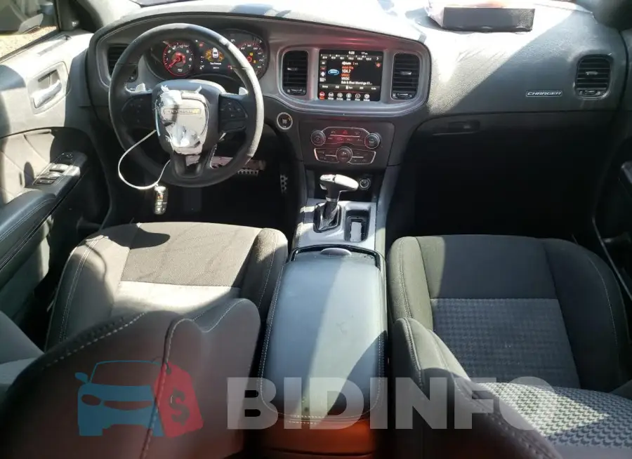 2C3CDXCT8PH665867 Photo# 8