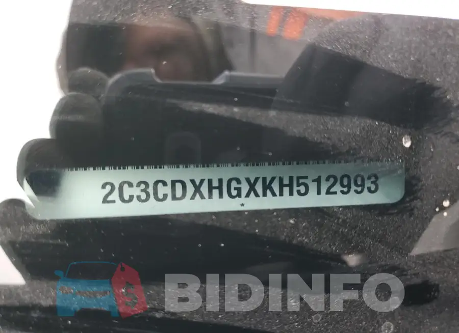 2C3CDXHGXKH512993 Photo# 13