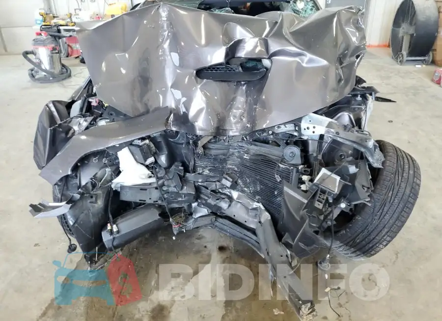 2C3CDXMG4PH620264 Photo# 11