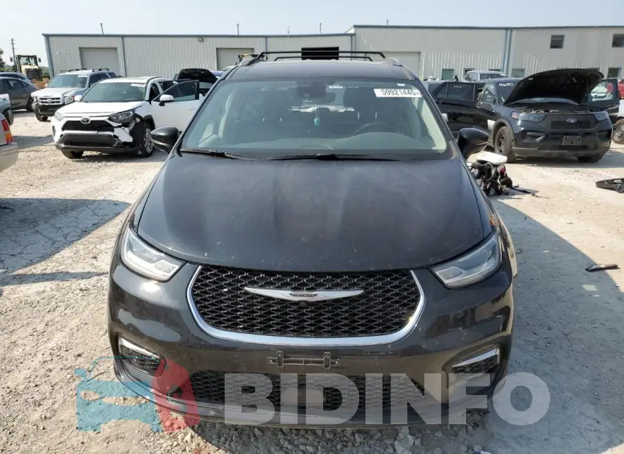 2C4RC1BG0MR532357 Photo# 5