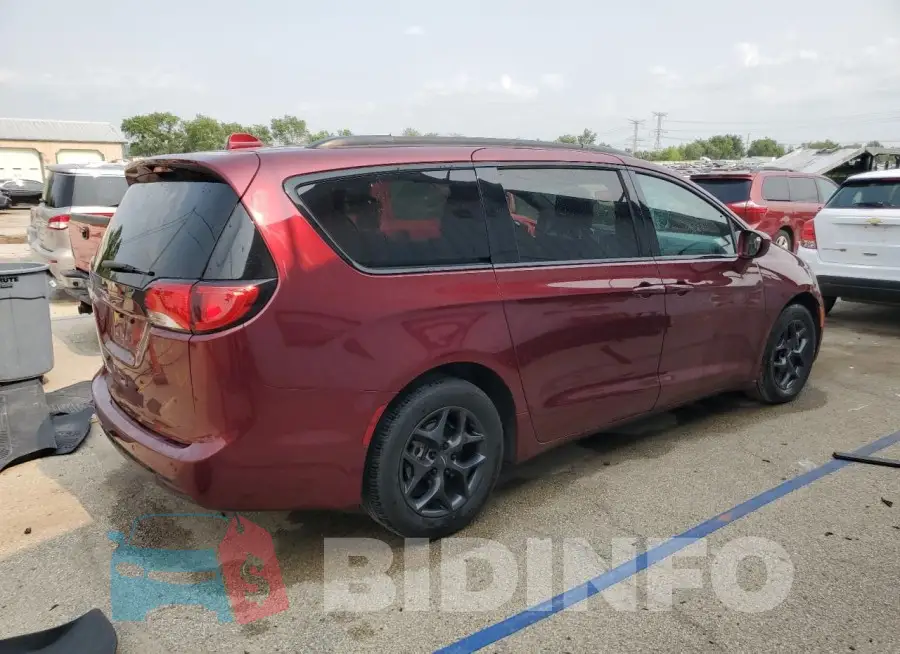 2C4RC1EG1LR243952 Photo# 3