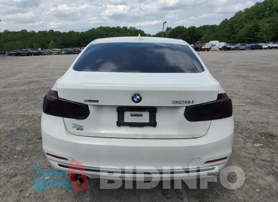 WBA8E3G54GNT26319 Photo# 6